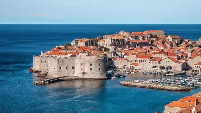 Dubrovnik Old Town Travel Tips: Avoid Crowds & See the Best